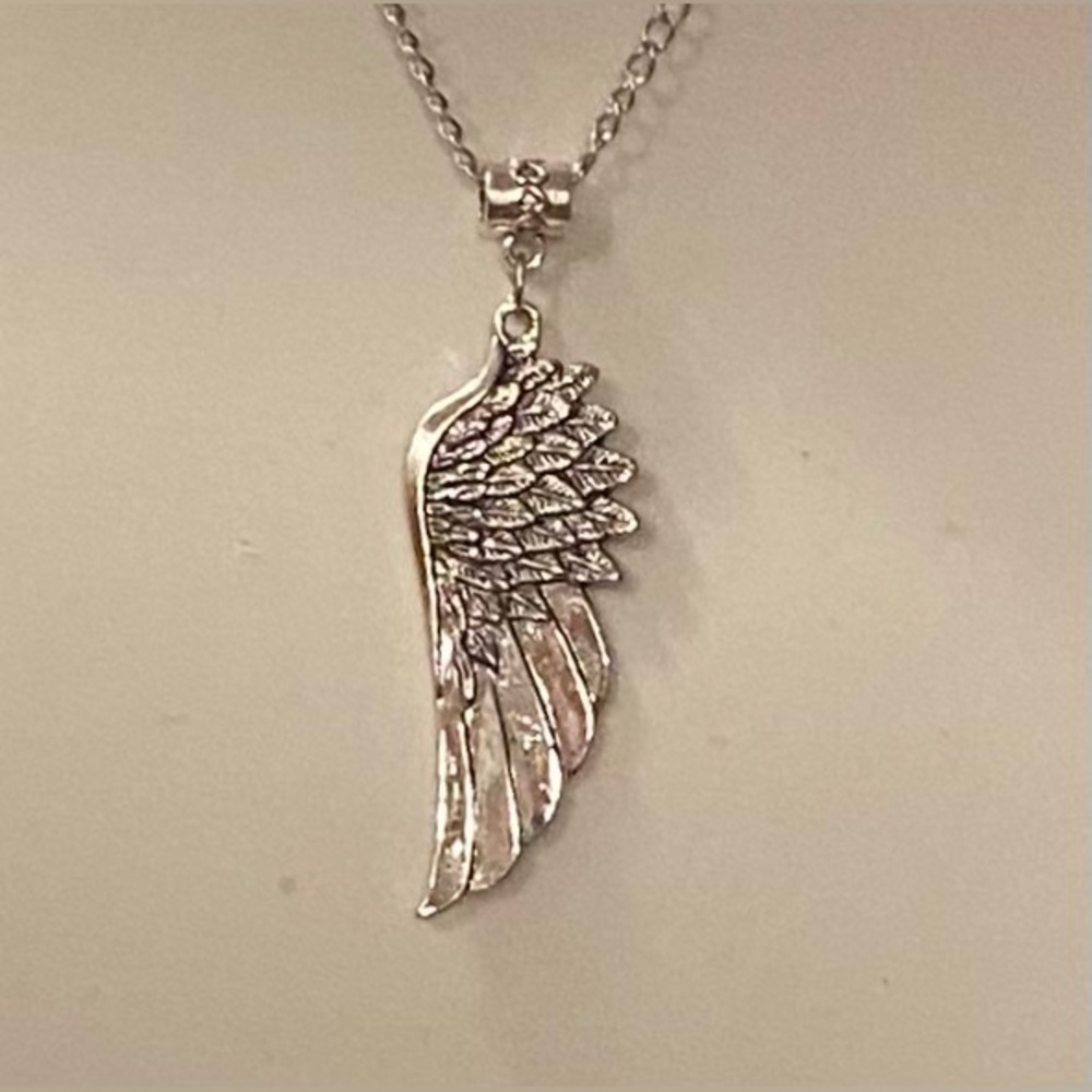 NEW Angel Wing necklace